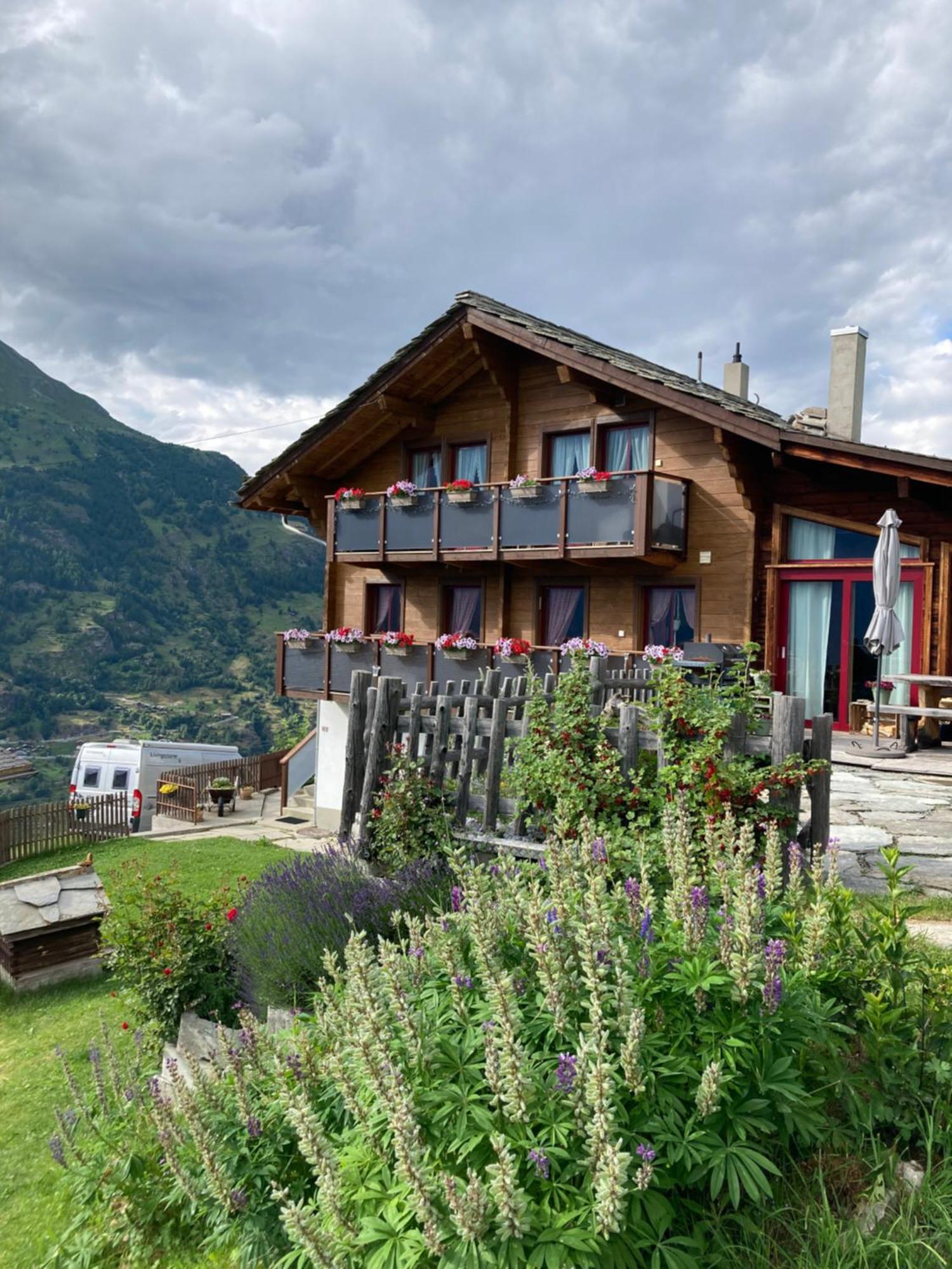 Haus Dorfblick Grächen Exterior foto